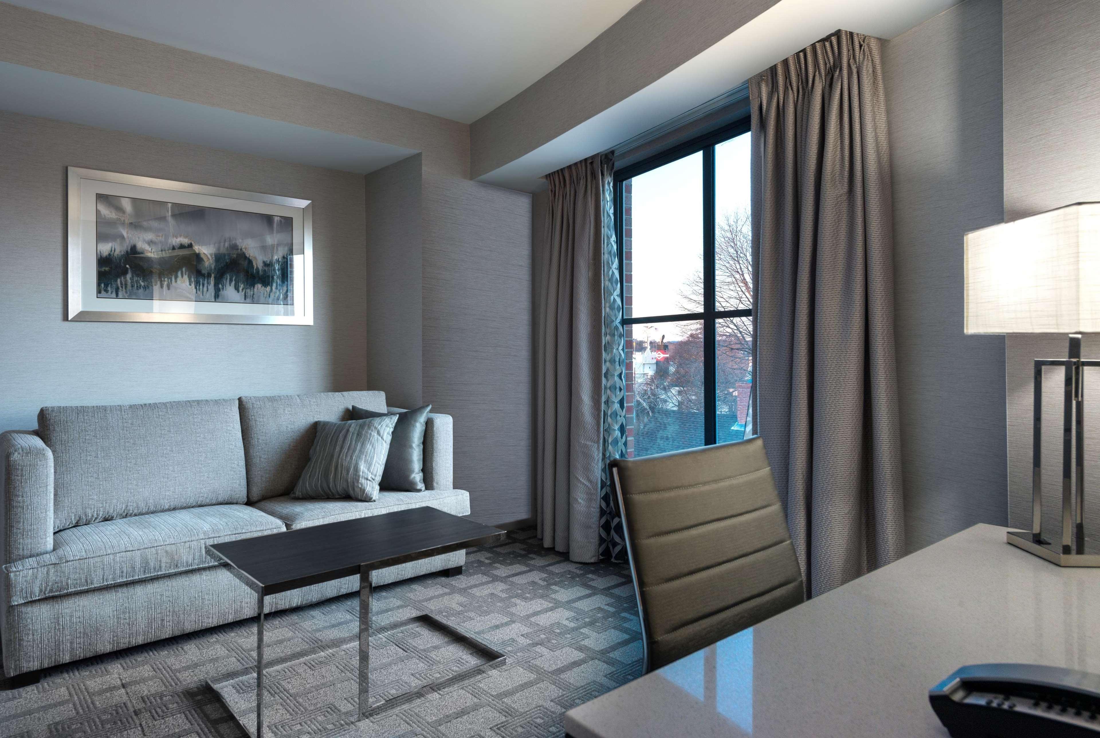 Hotel Hilton Garden Downtown 3*