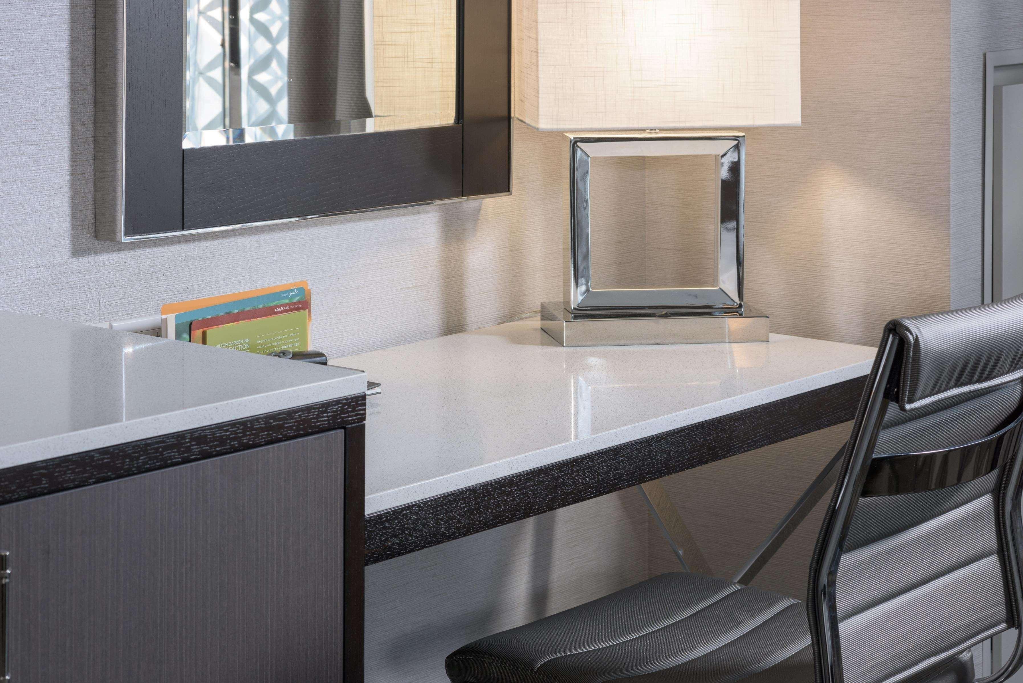 Hilton Garden Downtown 3* Portsmouth