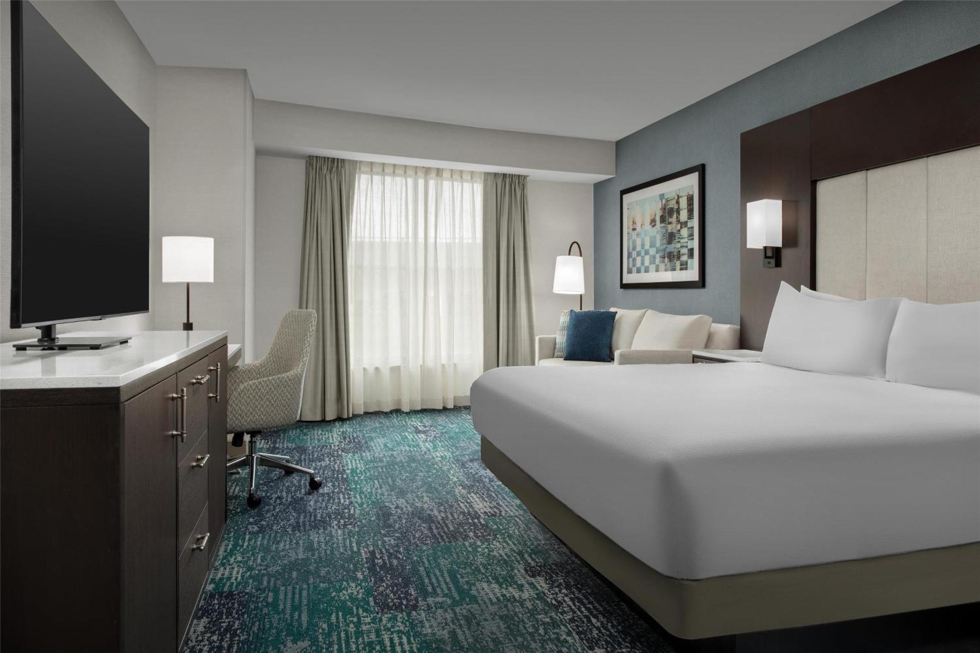 Hilton Garden Downtown 3* Portsmouth