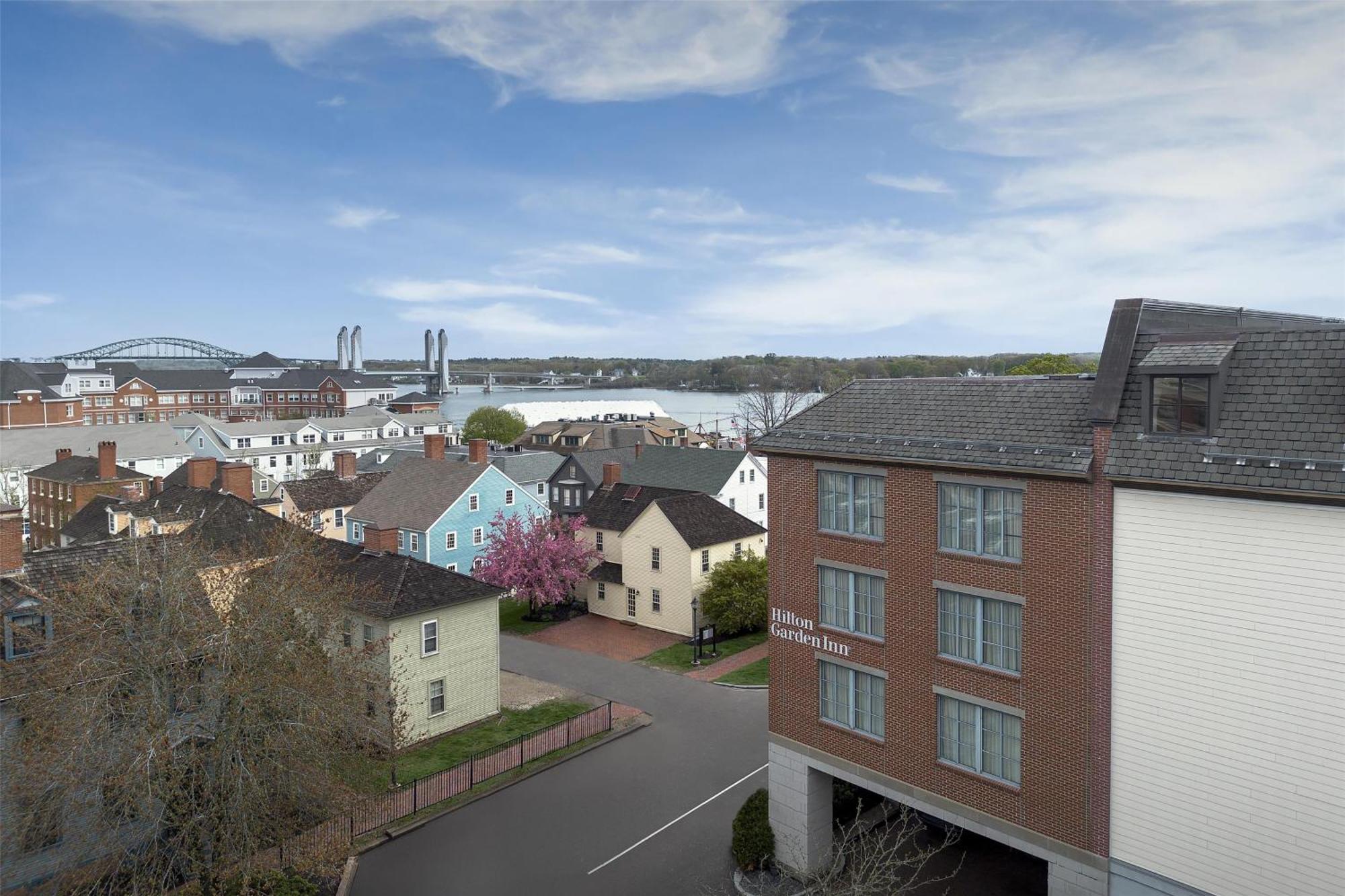 Hilton Garden Downtown 3* Portsmouth