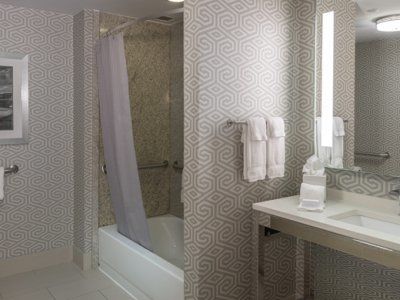 Hilton Garden Downtown 3* Portsmouth